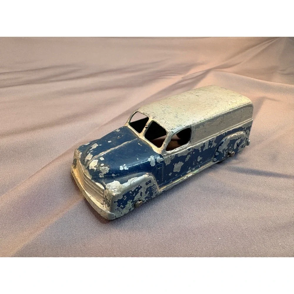 Vintage Tootsietoy Diecast Panel Delivery Truck Blue Silver Made USA 3.75 inch